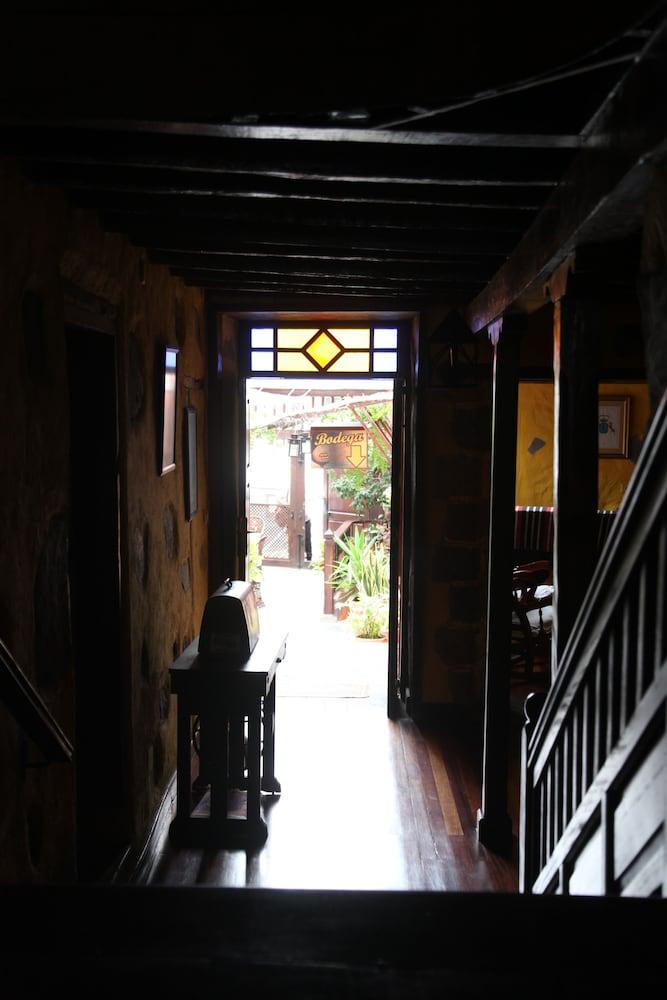 Fonda Central Costa Adeje (Tenerife) Exterior foto